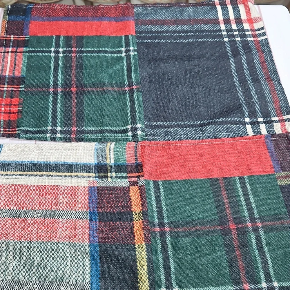 4 Plaid Placemats